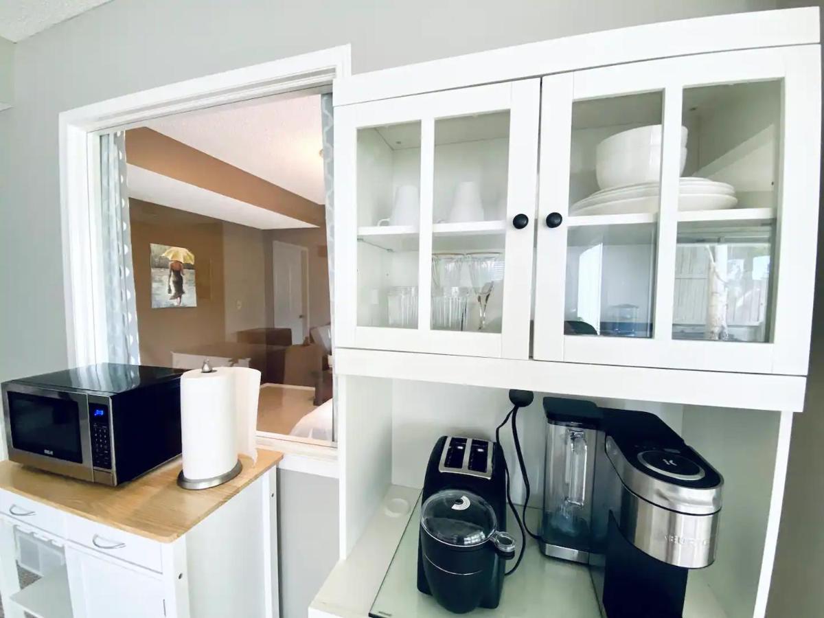 YYC Private, Spacious, & Bright Home מראה חיצוני תמונה